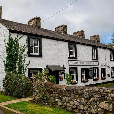 Craven Heifer Ingleton Hotel Ingleton  Bagian luar foto